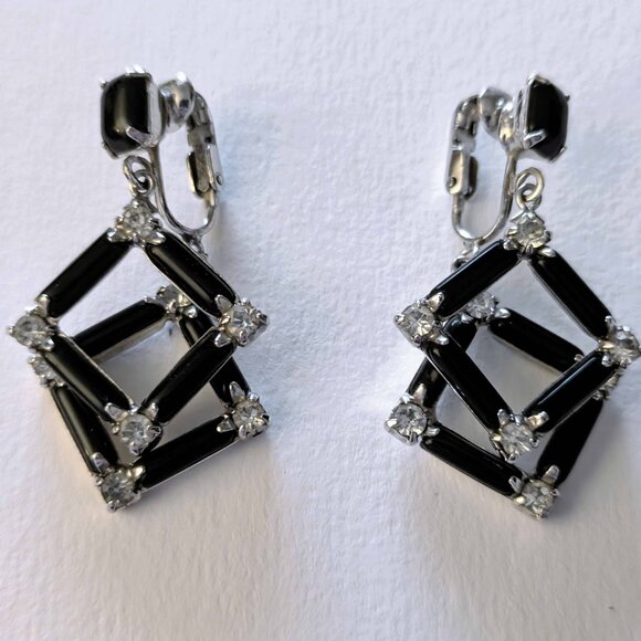 vintage silver-tone black enamel rhinestone clip earrings - Picture 3 of 5